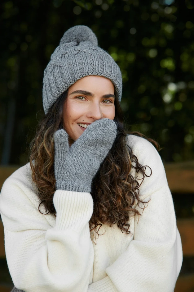Szare rękawiczki jednopalczaste handmade z wełny – Crochet Grey